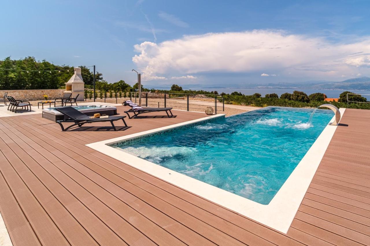 Villa Celeste Supetar Bagian luar foto
