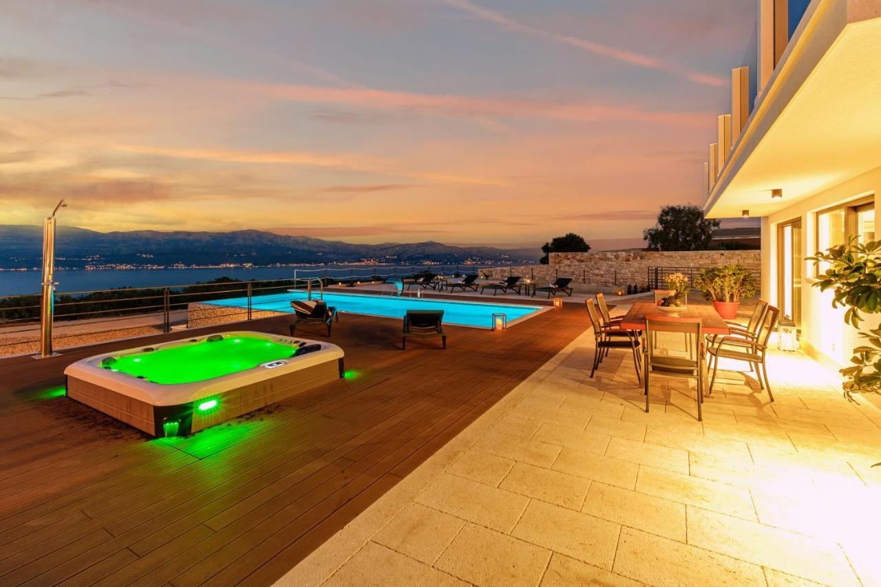 Villa Celeste Supetar Bagian luar foto